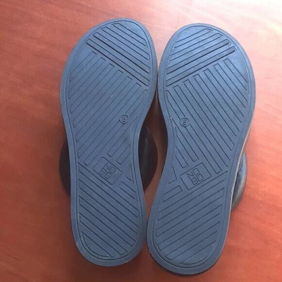 No Boundaries size 8 black sandals NWOB * - Picture 3 of 6